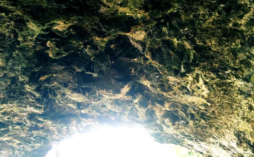 カウアイ島 Maniniholo Dry Cave