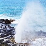 ハワイ州カウアイ島の潮吹き穴