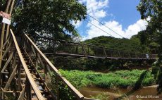 ワイメア・スウィンギング・ブリッジ | ハワイ州カウアイ島